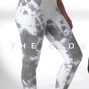 Balance Athletica Atmos Cloud Pant in Cyclone